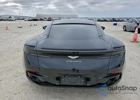 2019 Aston Martin Db11 z USA, uszkodzony, nr VIN SCFRMFAW2KGL06484